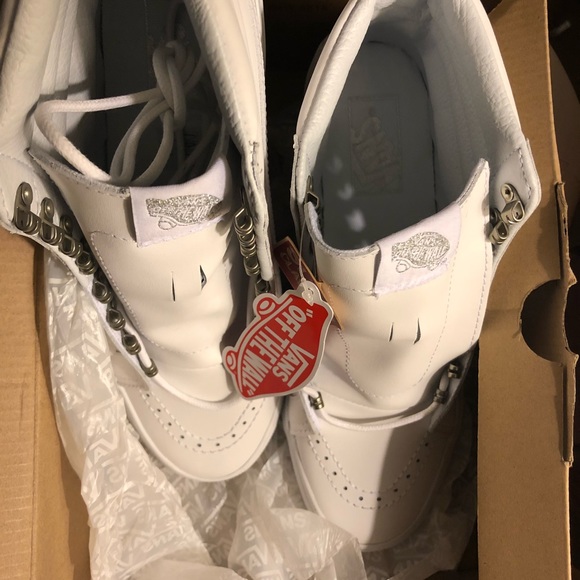 vans authentic rivet